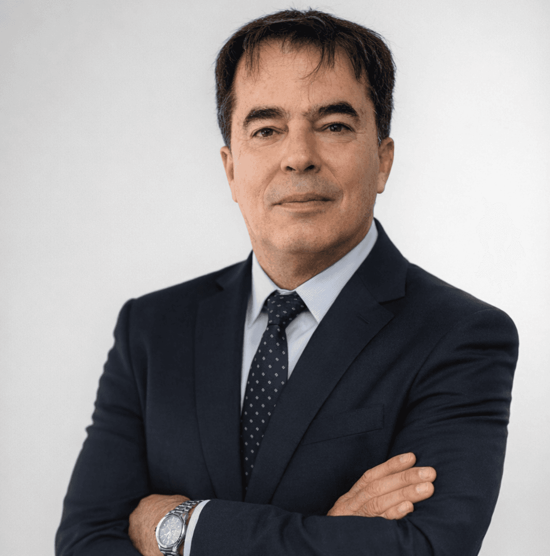 Dr. Julio Francisco Salazar Gonzales